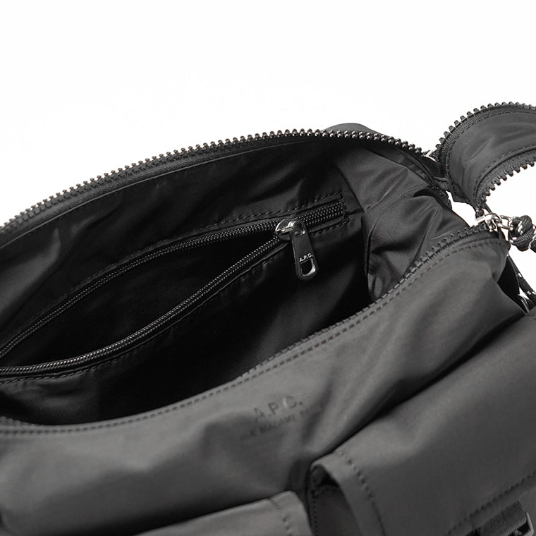 A.P.C. メンズ レディース ショルダーバッグ TREK PAAGE H67005 NOIR ブラック LZZ