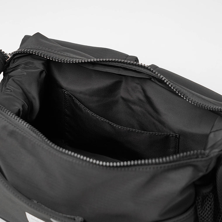 A.P.C. メンズ レディース ショルダーバッグ TREK PAAGE H67005 NOIR ブラック LZZ
