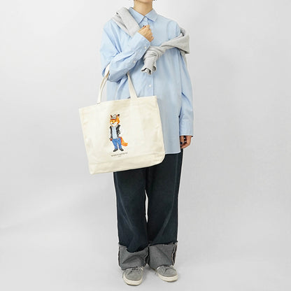 MAISON KITSUNE レディース メンズ トートバッグ DRESSED FOX TOTE PM05107 WW9042 ECRU ベージュ P700