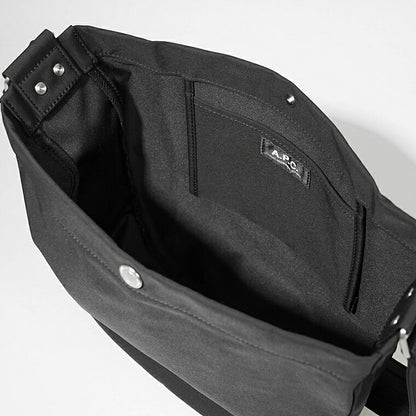 A.P.C. メンズ レディース ショルダーバッグ JOURNAL SMALL PSAKR M67010 2カラー