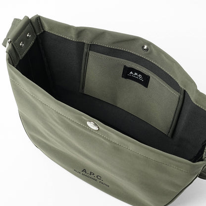 A.P.C. メンズ レディース ショルダーバッグ JOURNAL SMALL PSAKR M67010 2カラー