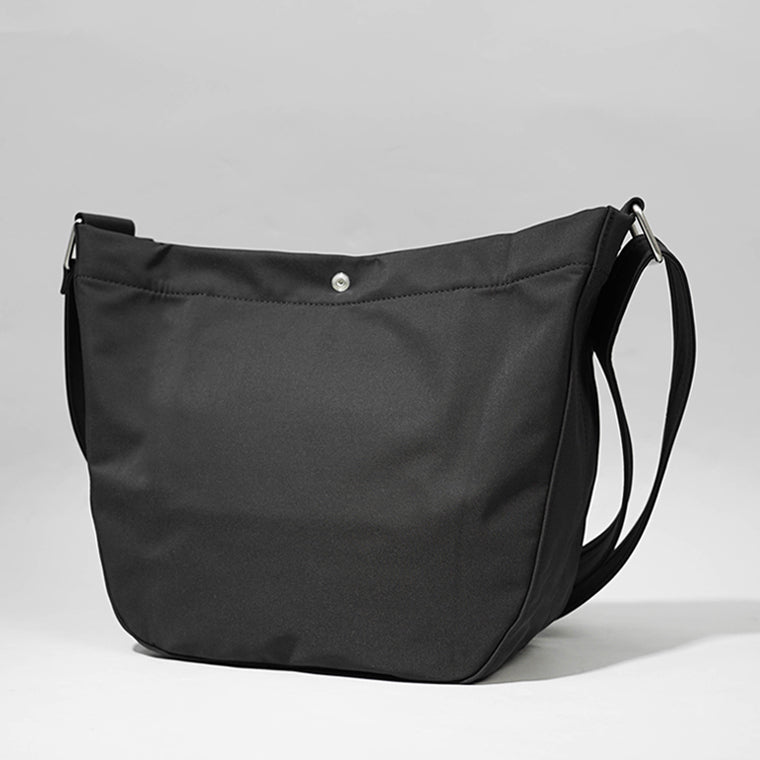 アーペーセー A.P.C. メンズ レディース ショルダーバッグ ブラック