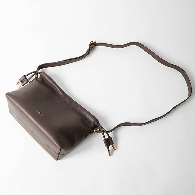 A.P.C. レディース ショルダーバッグ NINON MINI PUAAT F61582 DARK BROWN ダークブラウン CAE