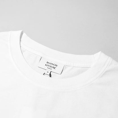 【2026SS SUMMER SALE】MAISON KITSUNE メンズ Tシャツ DREAMING FOX COMFORT TEE SHIRT QM00102 KJ7026 WHITE ホワイト P100
