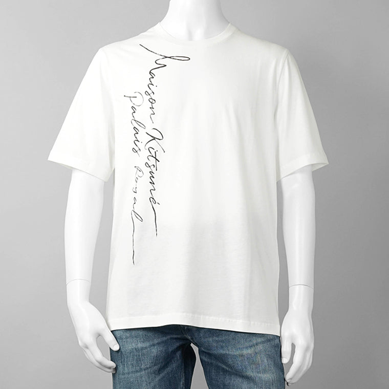 【2026SS SUMMER SALE】MAISON KITSUNE メンズ Tシャツ POETIC SCRIPT LIGHT REGULAR TEE SHIRT QM00113 KJ7036 WHITE オフホワイト P100