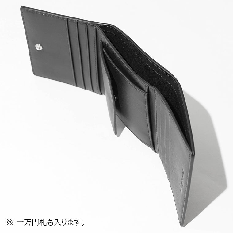 MAISON KITSUNE メンズ 3つ折り財布 TRIFOLD WALLET QU05702 LR0072 BLACK ブラック P199