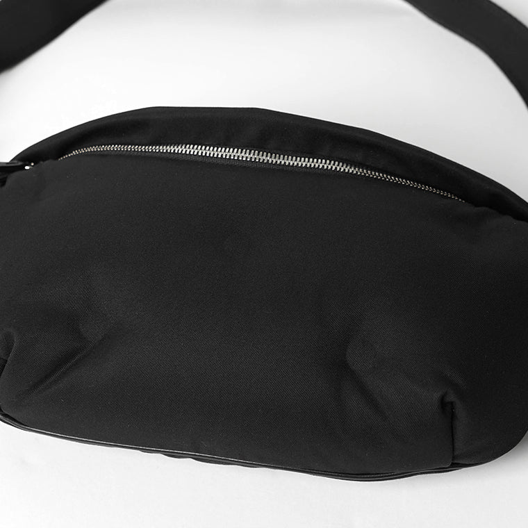 Maison Margiela メンズ レディース ベルトバッグ GLAM SLAM S35WB0079 P8570 ブラック HB051