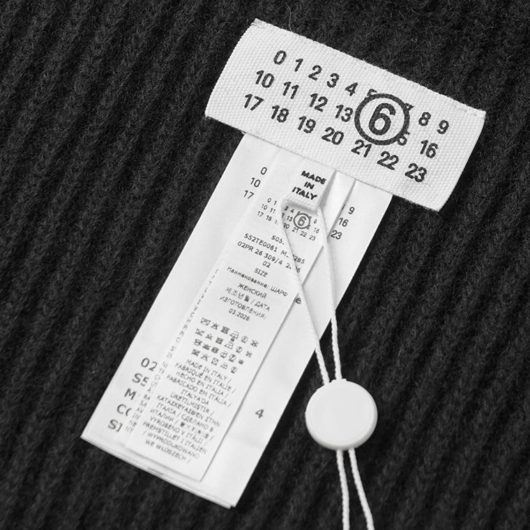 MM6 Maison Margiela メンズ レディース マフラー S52TE0061 M13285 ブラック 900