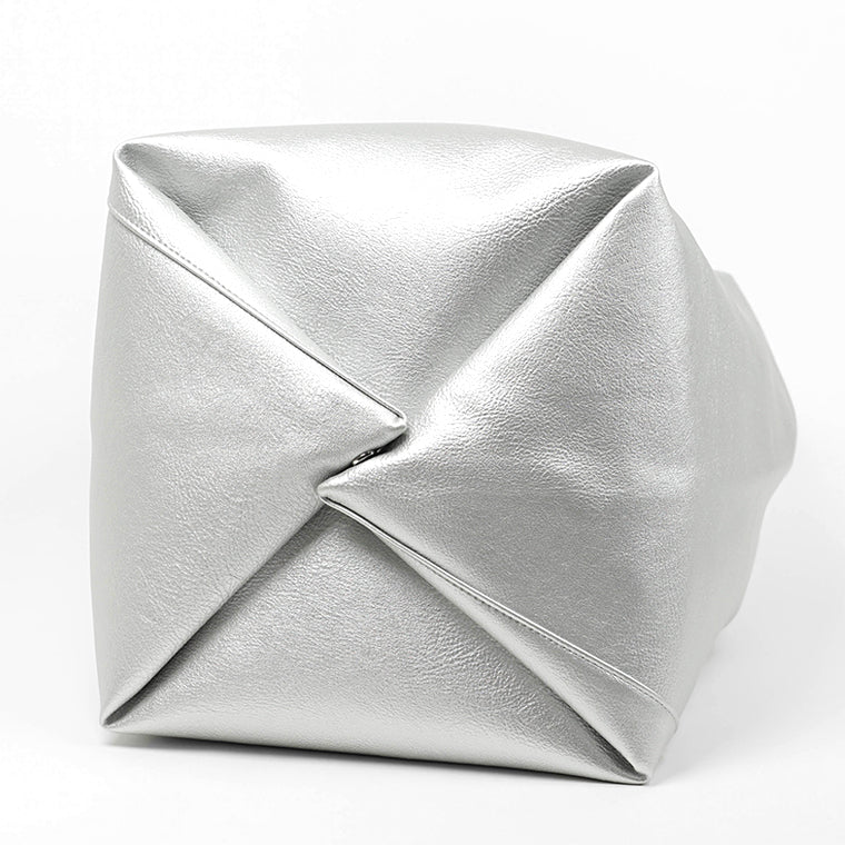 MM6 Maison Margiela レディース トートバッグ JAPANESE CLASSIC S54WD0039 P8396 シルバー T9002