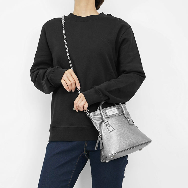 メゾンマルジェラ ショルダーバッグ maison margiela グレー Maison Margiela（メゾンマルジェラ）の「SHOULDER BAG（ショルダー