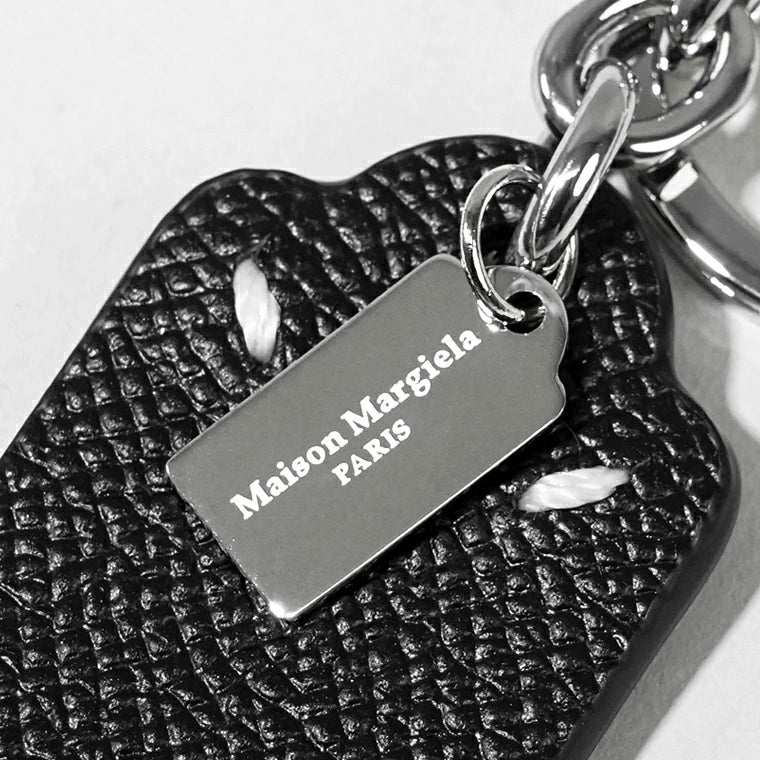 Maison Margiela メンズ レディース キーリング FOUR STITCHES TAG KEYRING SA2UA0014 P4745 2カラー