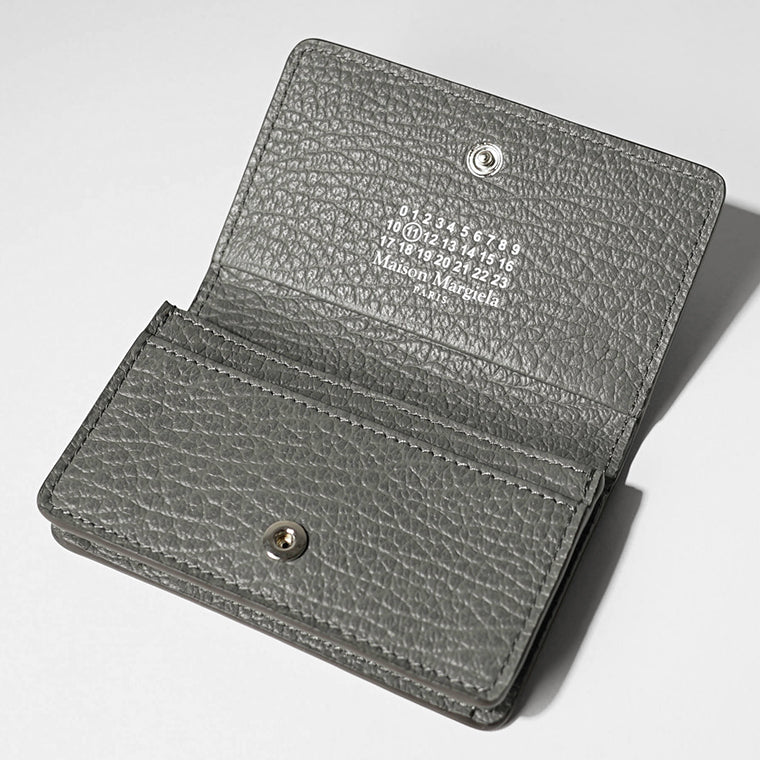 【中古】メゾンマルジェラ Maison Margiela 24年製 カードケース レザー ロゴ グレー SA1VX0017 /SR メンズ メゾンマルジェラ Maison Margiela レディース メンズ カードケース