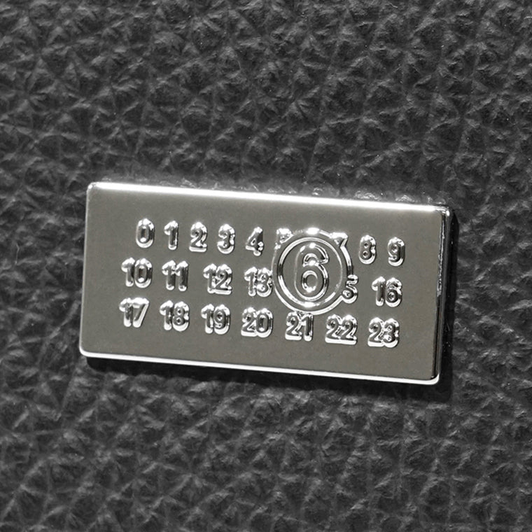 MM6 Maison Margiela レディース メンズ 3つ折り財布 SA6UI0030 P8336 ブラック T8013