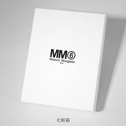 MM6 Maison Margiela レディース メンズ 3つ折り財布 SA6UI0030 P8395 シルバー T9002