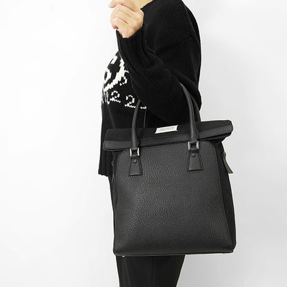 Maison Margiela メンズ レディース ショルダーバッグ 5AC DAILY VERTICAL SMALL SB1WA0013 P4348 ブラック T8013