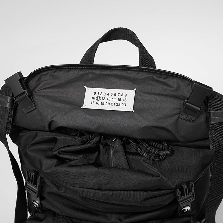 Maison Margiela メンズ レディース バックパック HIGH TECH MEDIUM BACKPACK SB1WA0016 P6763 ブラック T8013