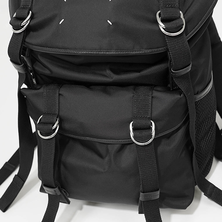 Maison Margiela メンズ レディース バックパック HIGH TECH MEDIUM BACKPACK SB1WA0016 P6763 ブラック T8013