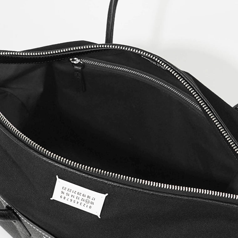 Maison Margiela メンズ レディース トートバッグ 5AC SHOPPING MEDIUM SB1WC0012 P4348 ブラック T8013