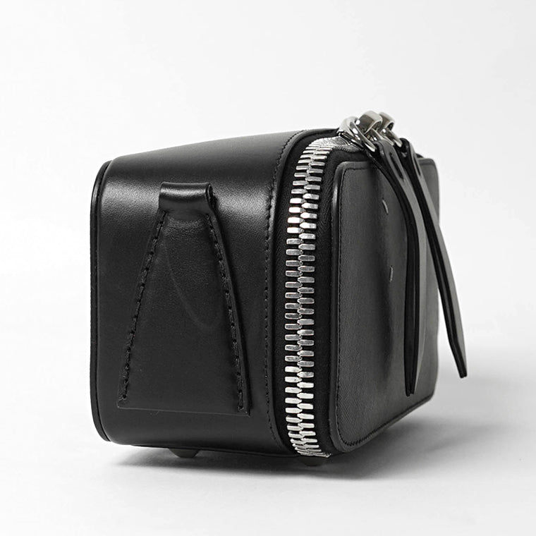Maison Margiela メンズ レディース ショルダーバッグ DOLL CAMERA BAG SMALL SB1WD0031 P7275 ブラック T8013