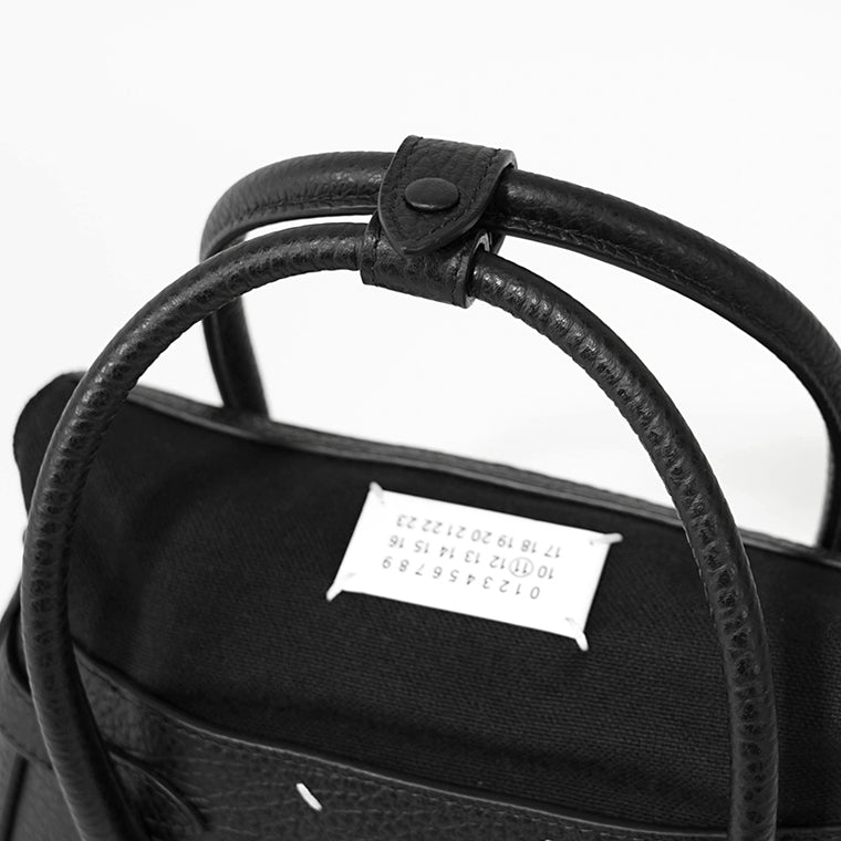 Maison Margiela レディース ショルダーバッグ 5AC EAST WEST SMALL HANDBAG SB1WD0034 P4348 ブラック T8013