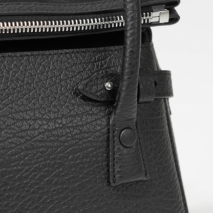 Maison Margiela レディース ショルダーバッグ 5AC EAST WEST SMALL HANDBAG SB1WD0034 P4348 ブラック T8013
