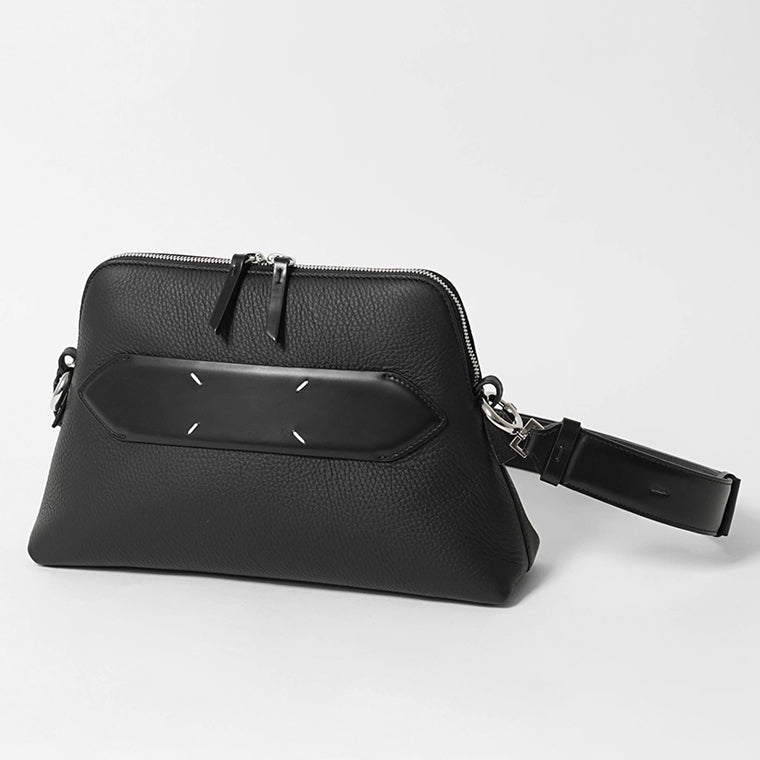 Maison Margiela メンズ レディース ショルダーバッグ 5AC LEATHER SHOULDER BAG SMALL SB1WG0003 P4746 ブラック T8013