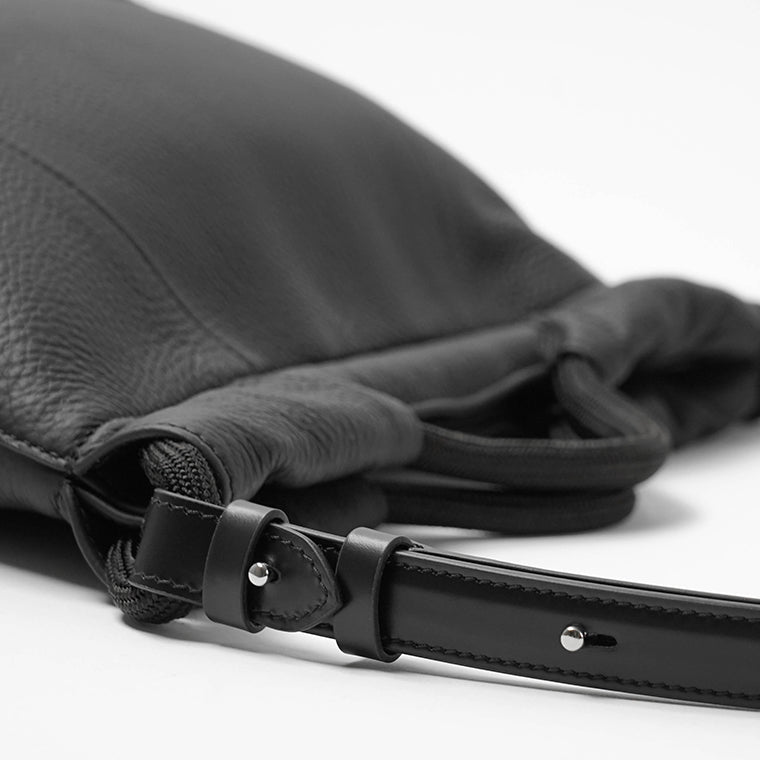 Maison Margiela レディース メンズ ショルダーバッグ 5AC SB1WG0044 P8836 ブラック T8013