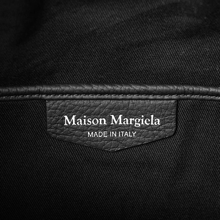 Maison Margiela レディース メンズ ショルダーバッグ 5AC SB1WG0044 P8836 ブラック T8013