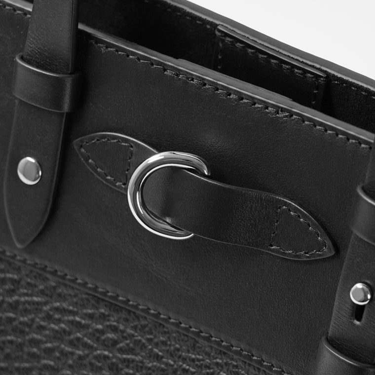 Maison Margiela レディース メンズ ショルダーバッグ SB1WG0081 P8611 BLACK ブラック H0015