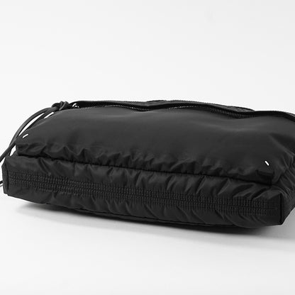Maison Margiela メンズ レディース ショルダーバッグ ZIP COMPUTER BAG EAST WEST SB1WG0096 P9226 ブラック H0015