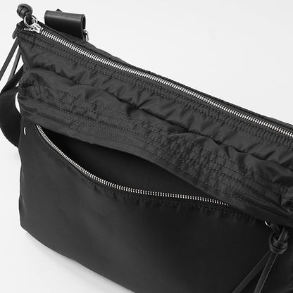 Maison Margiela メンズ レディース ショルダーバッグ ZIP COMPUTER BAG EAST WEST SB1WG0096 P9226 ブラック H0015