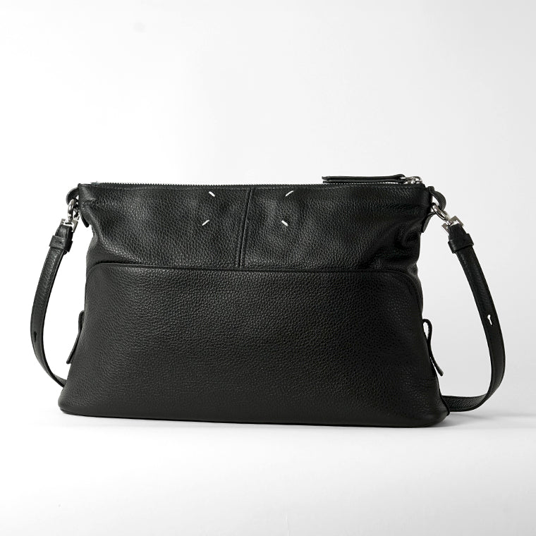 【SUMMER FINAL SALE】 Maison Margiela メンズ レディース ショルダーバッグ 5AC SOFT POUCH SB2WF0007 P8838 BLACK ブラック T8013