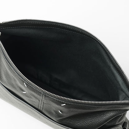 【SUMMER FINAL SALE】 Maison Margiela メンズ レディース ショルダーバッグ 5AC SOFT POUCH SB2WF0007 P8838 BLACK ブラック T8013