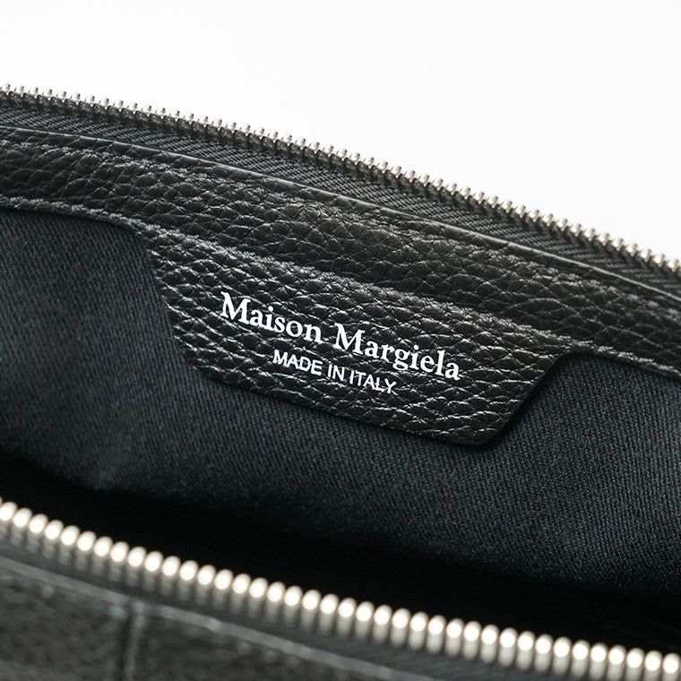 【SUMMER FINAL SALE】 Maison Margiela メンズ レディース ショルダーバッグ 5AC SOFT POUCH SB2WF0007 P8838 BLACK ブラック T8013