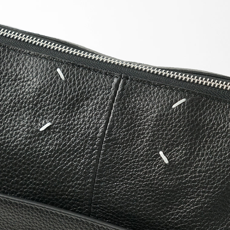 【SUMMER FINAL SALE】 Maison Margiela メンズ レディース ショルダーバッグ 5AC SOFT POUCH SB2WF0007 P8838 BLACK ブラック T8013