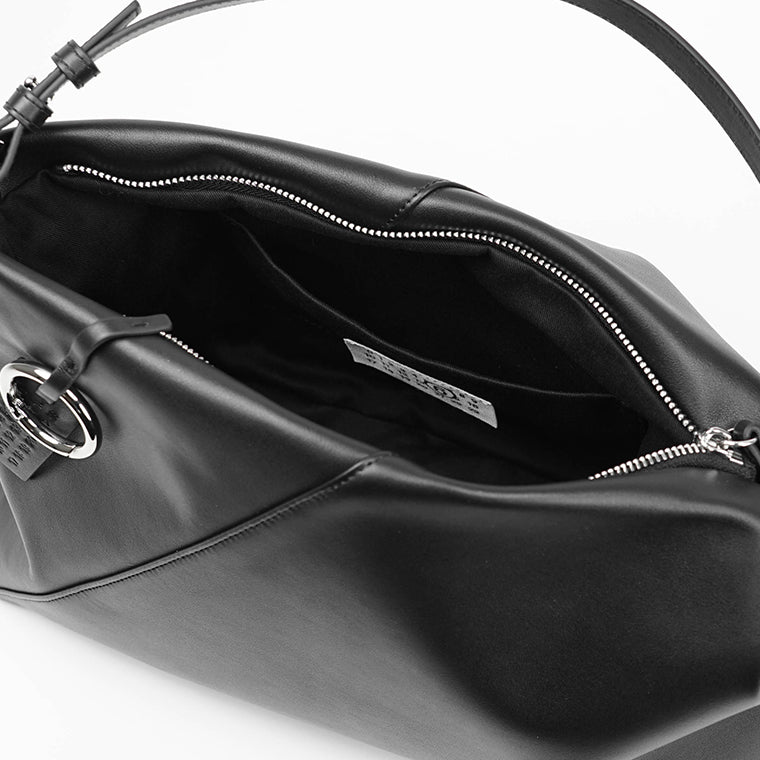 MM6 Maison Margiela レディース メンズ バッグ BAG SB5WF0016 P8805 ブラック T8013