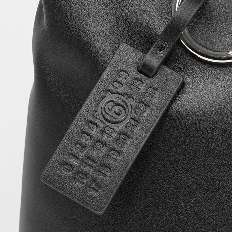 MM6 Maison Margiela レディース メンズ バッグ BAG SB5WF0016 P8805 ブラック T8013