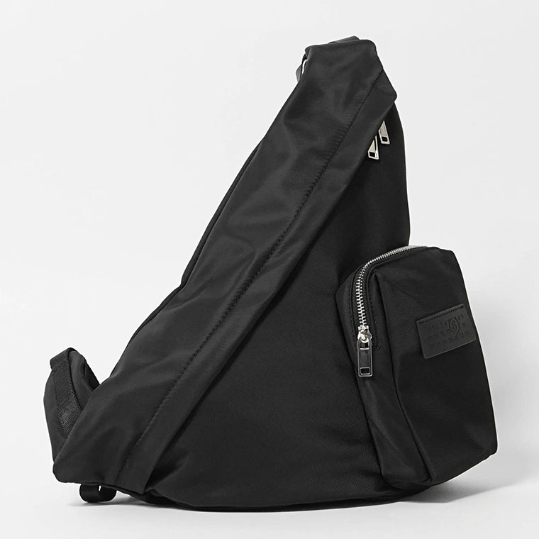 MM6 Maison Margiela レディース メンズ ワンショルダーバッグ NUMERIC SLING BACKPACK SB5WG0019 P8504 ブラック T8013