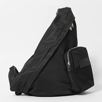 MM6 Maison Margiela レディース メンズ ワンショルダーバッグ NUMERIC SLING BACKPACK SB5WG0019 P8504 ブラック T8013