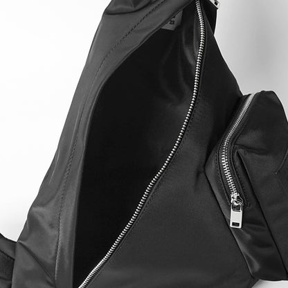 MM6 Maison Margiela レディース メンズ ワンショルダーバッグ NUMERIC SLING BACKPACK SB5WG0019 P8504 ブラック T8013