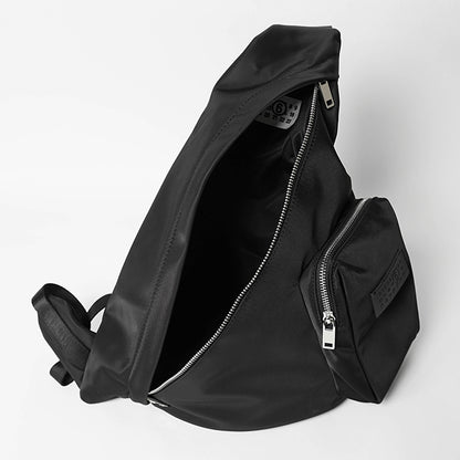 MM6 Maison Margiela レディース メンズ ワンショルダーバッグ NUMERIC SLING BACKPACK SB5WG0019 P8504 ブラック T8013