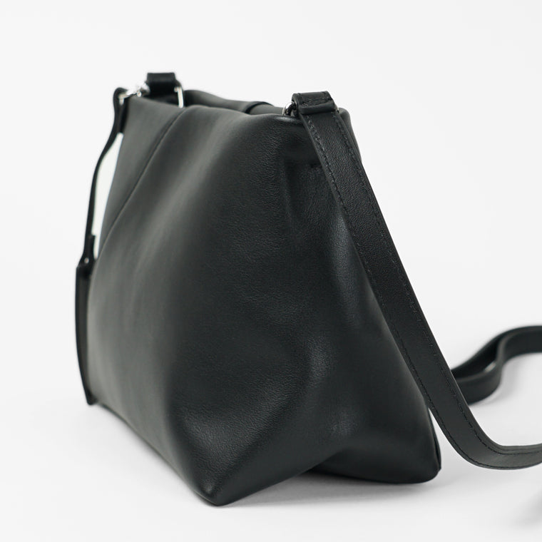 MM6 Maison Margiela レディース ショルダーバッグ JAPANESE FOLDED SB5ZH0032 P8805 BLACK ブラック T8013