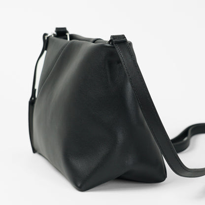 MM6 Maison Margiela レディース ショルダーバッグ JAPANESE FOLDED SB5ZH0032 P8805 BLACK ブラック T8013