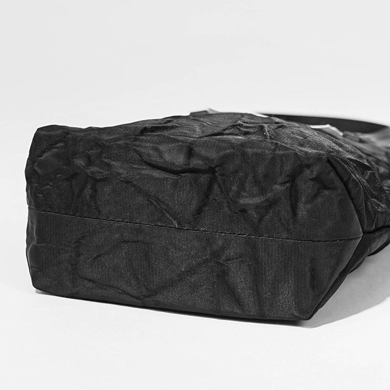 メゾンマルジェラ★MM6 ショルダーバッグ MM6 Maison Margiela（ｴﾑｴﾑｼｯｸｽ ﾒｿﾞﾝ ﾏﾙｼﾞｪﾗ）の「Japanese