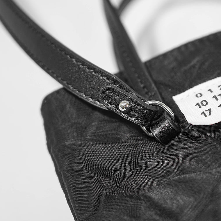 【MM6 MAISON MARGIELA】関税込★ナンバリングミニバッグ MM6 Maison MargielaよりJapanese シンセティックレザー ミニ