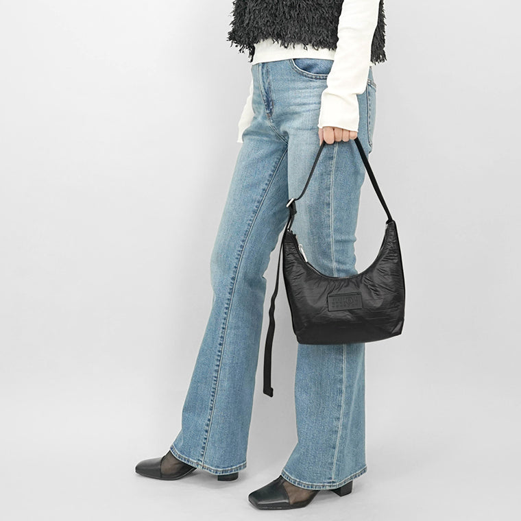 MM6 Maison Margiela レディース ショルダーバッグ HOBO BAG SB5ZI0011 P6993 ブラック T8013