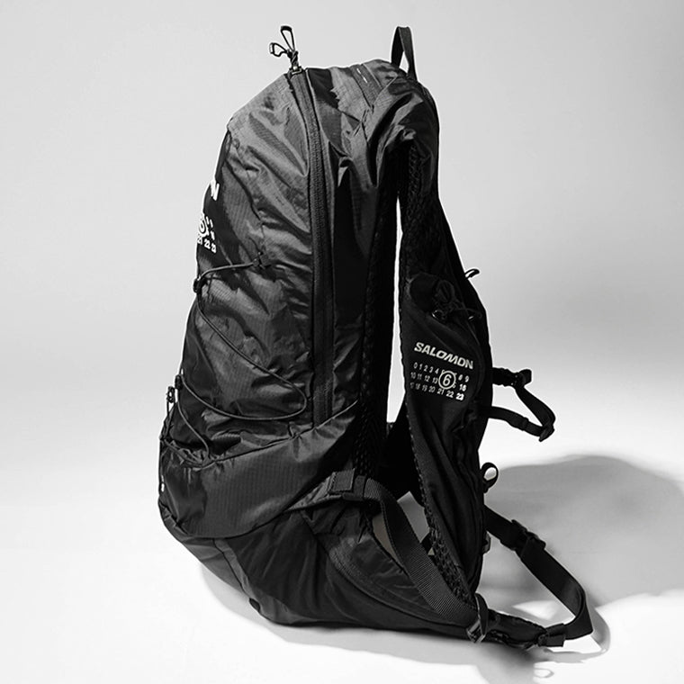 MM6 Maison Margiela レディース メンズ バックパック MM6×SALOMON XT 15 BACKPACK SB6WA0003 P5782 ブラック H9966