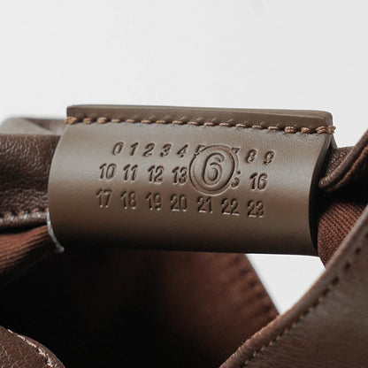 MM6 Maison Margiela レディース ショルダーバッグ JAPANESE CROSSBODY BAG SB6WD0026 P8396 ブラウン T2164
