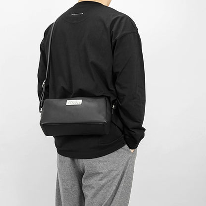 MM6 Maison Margiela メンズ レディース ショルダーバッグ NUMERIC CROSSBODY BAG LONG SB6WG0014 P7182 ブラック T8013