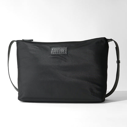 【SUMMER FINAL SALE】 MM6 Maison Margiela メンズ ショルダーバッグ NUMERIC NYLON CROSSBODY BAG SB6WG0024 P9062 BLACK ブラック T8013